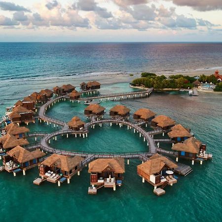 Sandals Royal Caribbean All Inclusive Resort & Private Island - Couples Only Montego Bay Kültér fotó